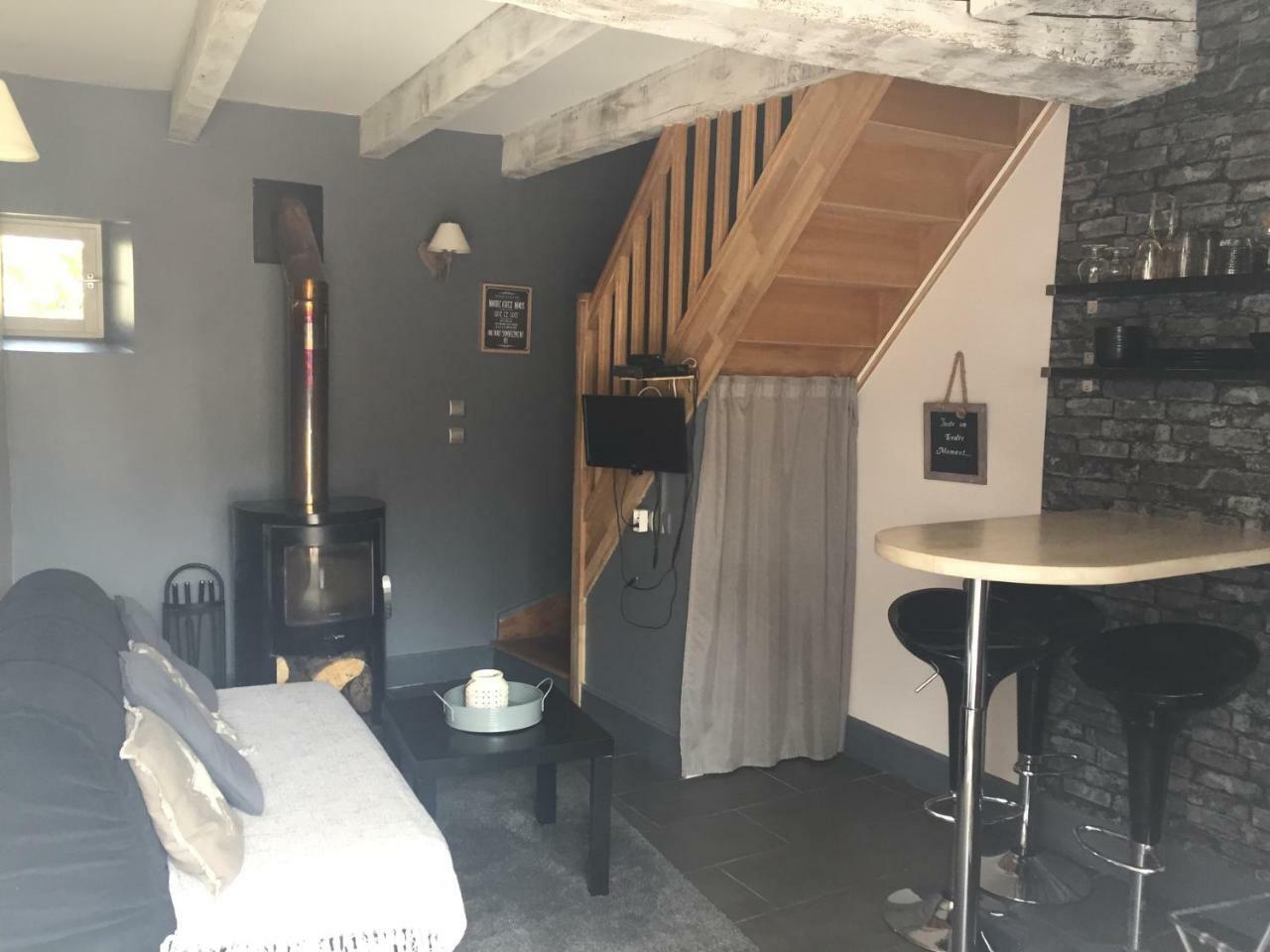 Le Gite Du Petit Lavoir Beze Bagian luar foto